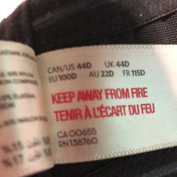 Deesse strapless bra 44D NWOT 4 clasp closure black underwire cup lace back - Picture 5 of 5